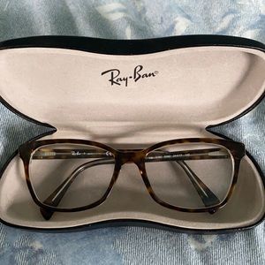 Ray-ban eyeglasses (-0.75 prescription)
